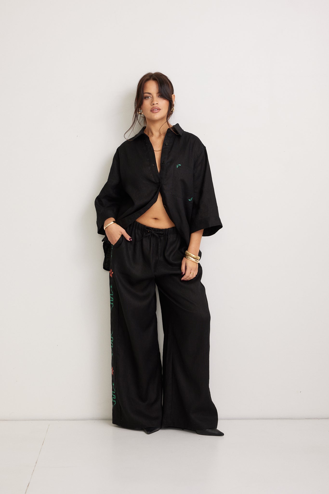 Miranda Embroidered Linen Pants - Black