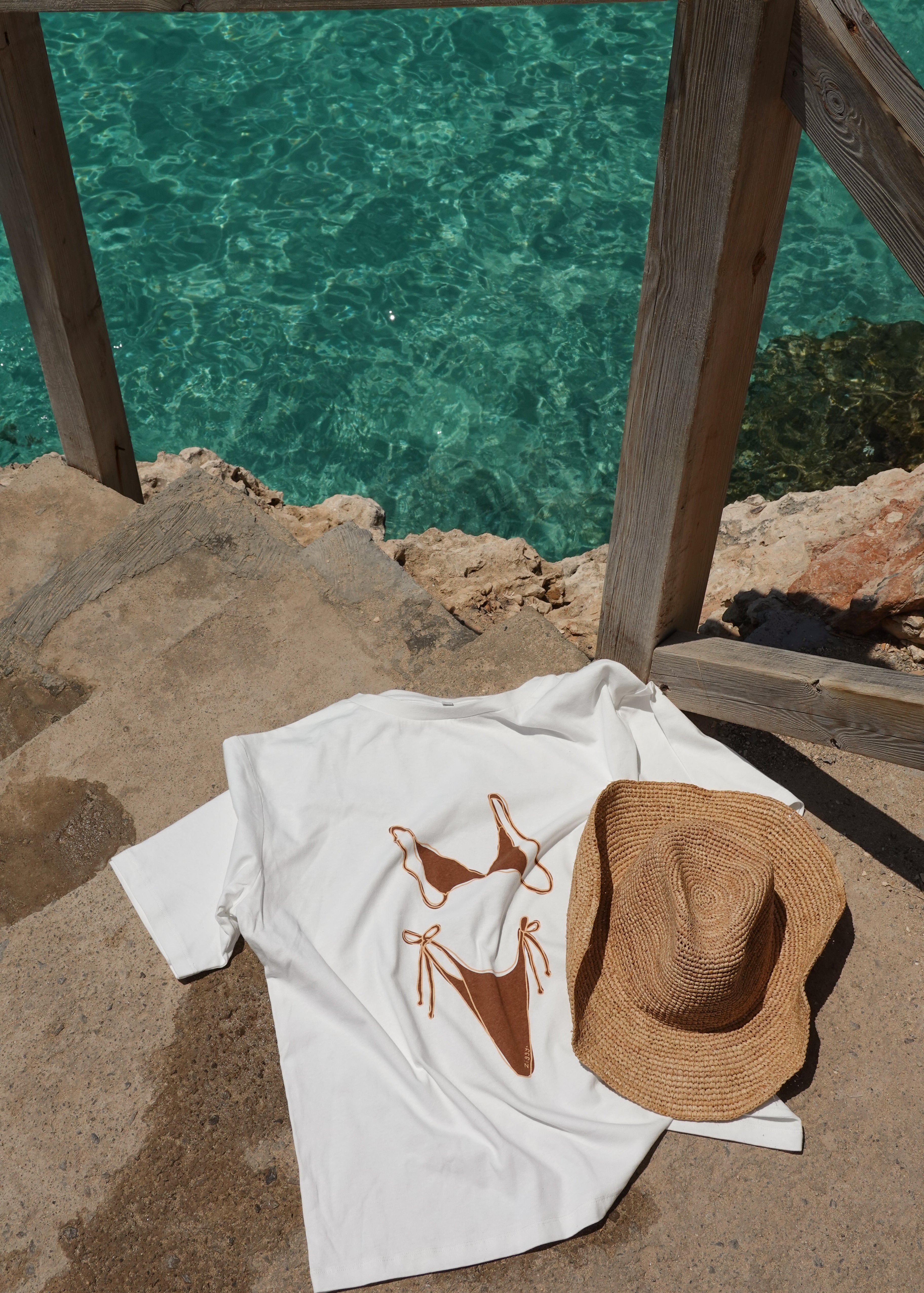 Bikini Oversized Tee - Brown